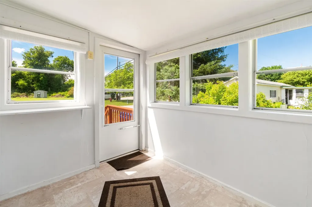 235 Shelburnewood Drive Shelburne VT 05482