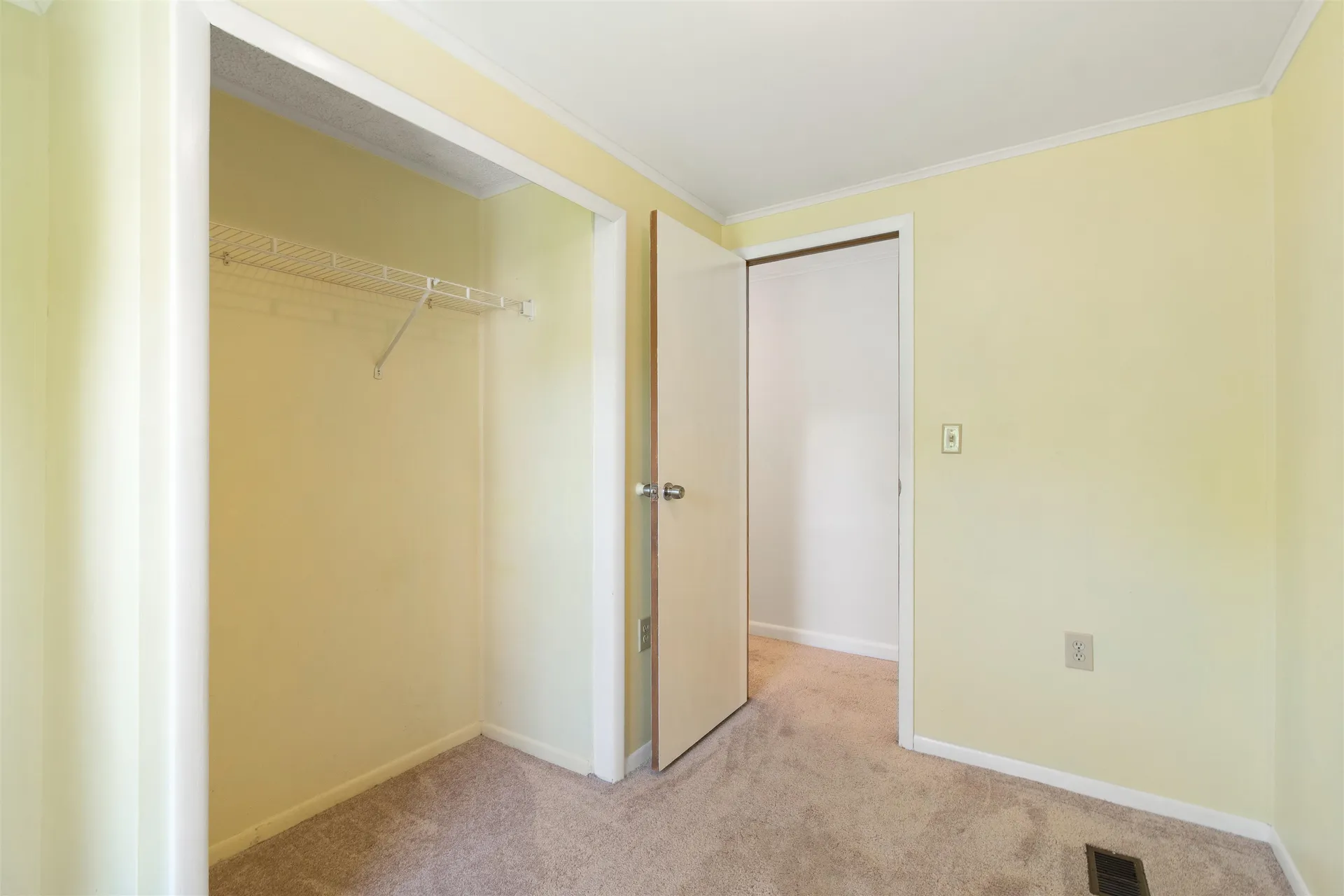 235 Shelburnewood Drive Shelburne VT 05482