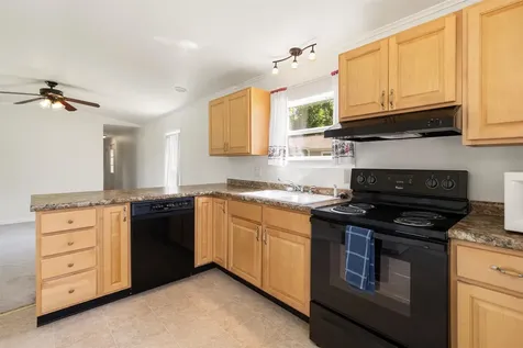 235 Shelburnewood Drive Shelburne VT 05482