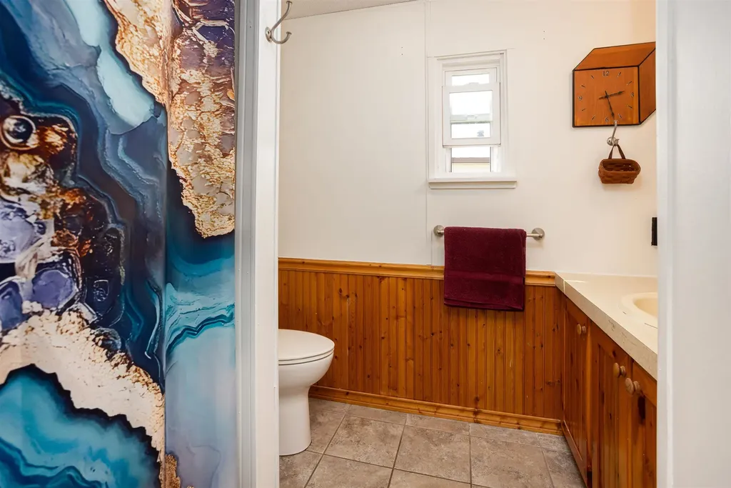 53 North Street Colchester VT 05446