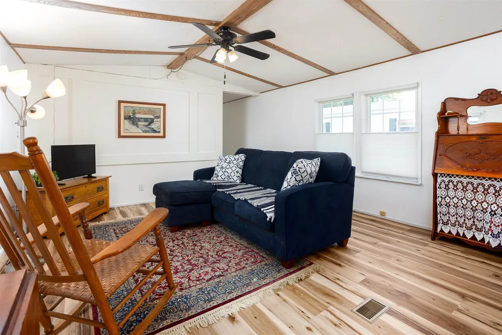 53 North Street Colchester VT 05446