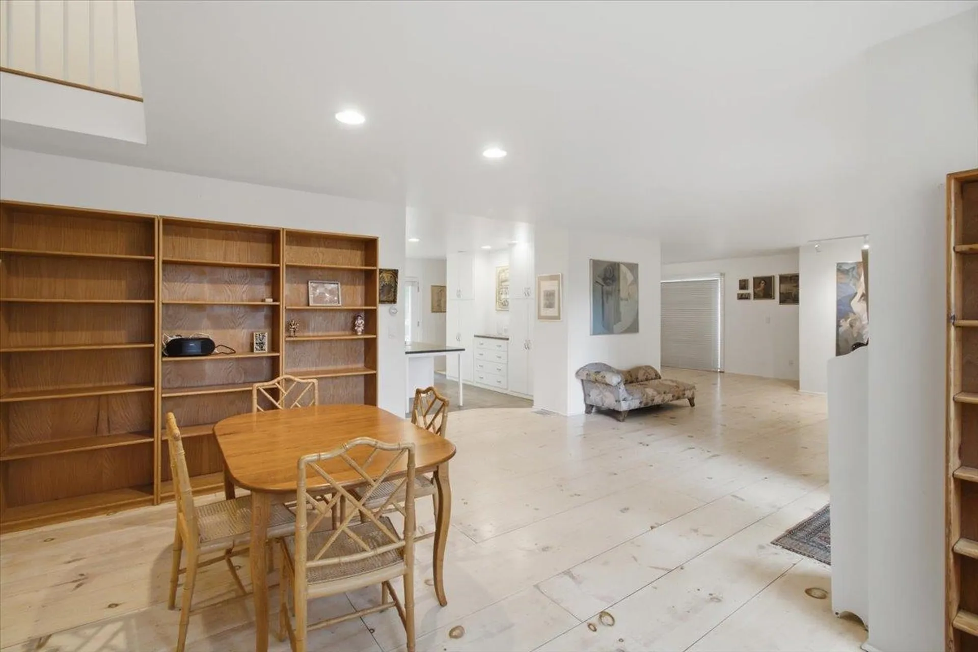 164 Skyboro W Road Pownal VT 05261