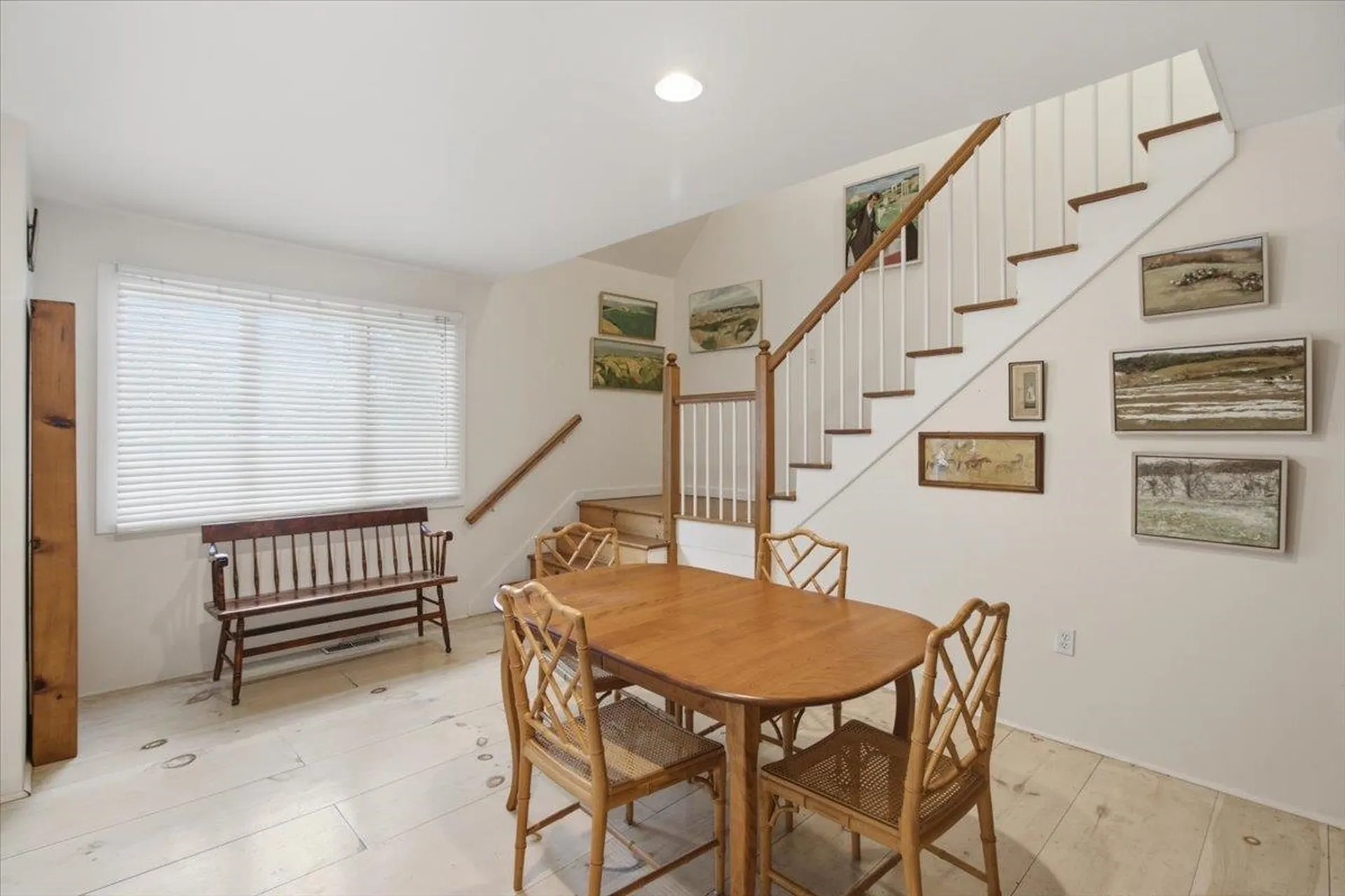 164 Skyboro W Road Pownal VT 05261