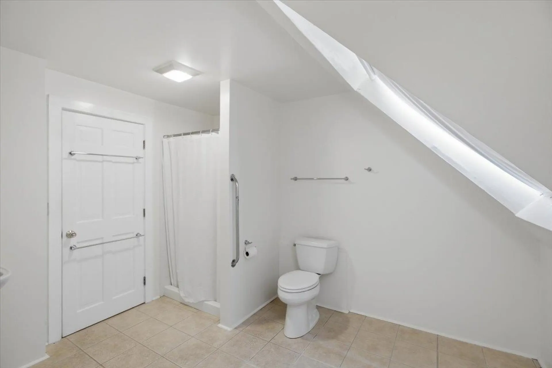 164 Skyboro W Road Pownal VT 05261
