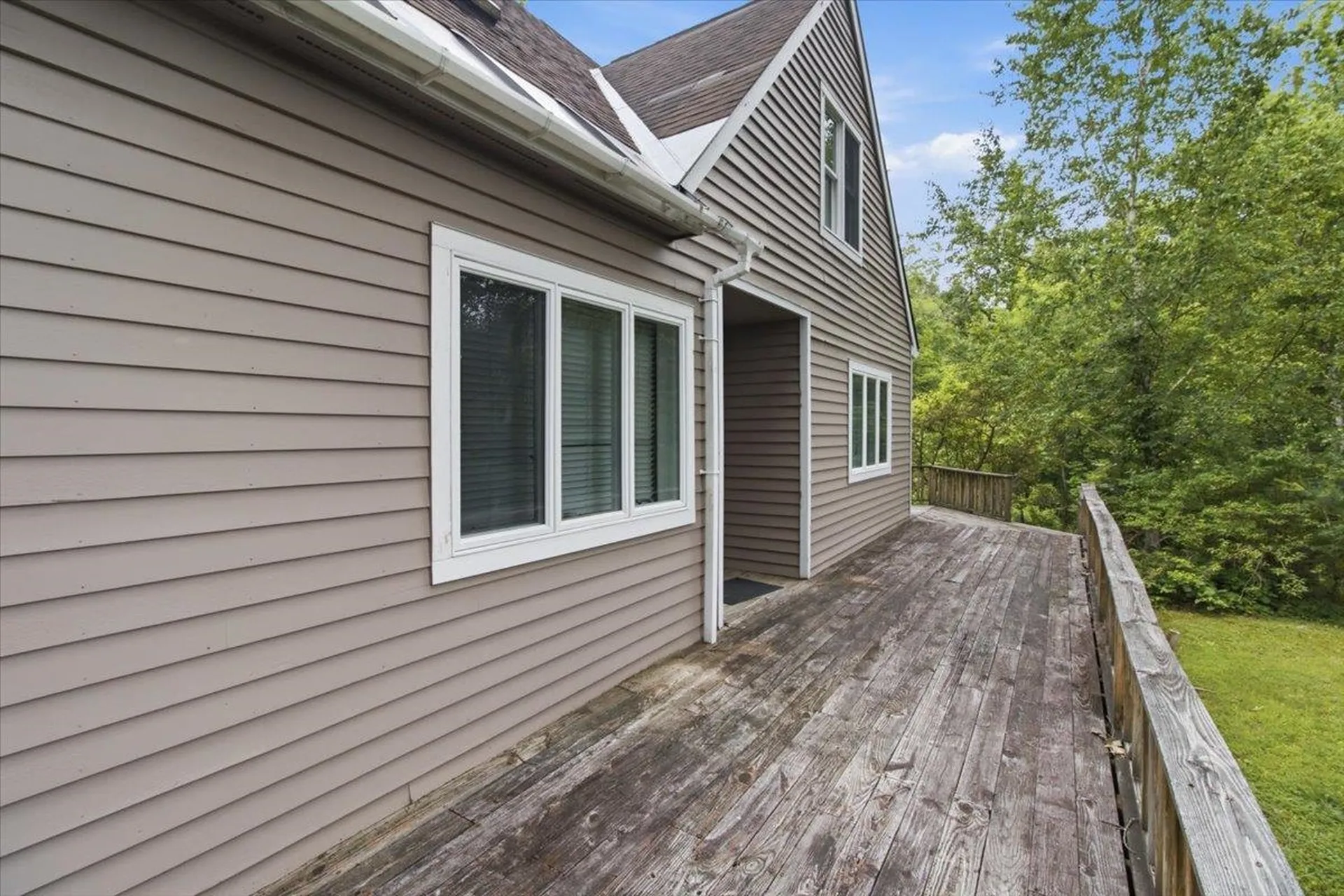 164 Skyboro W Road Pownal VT 05261