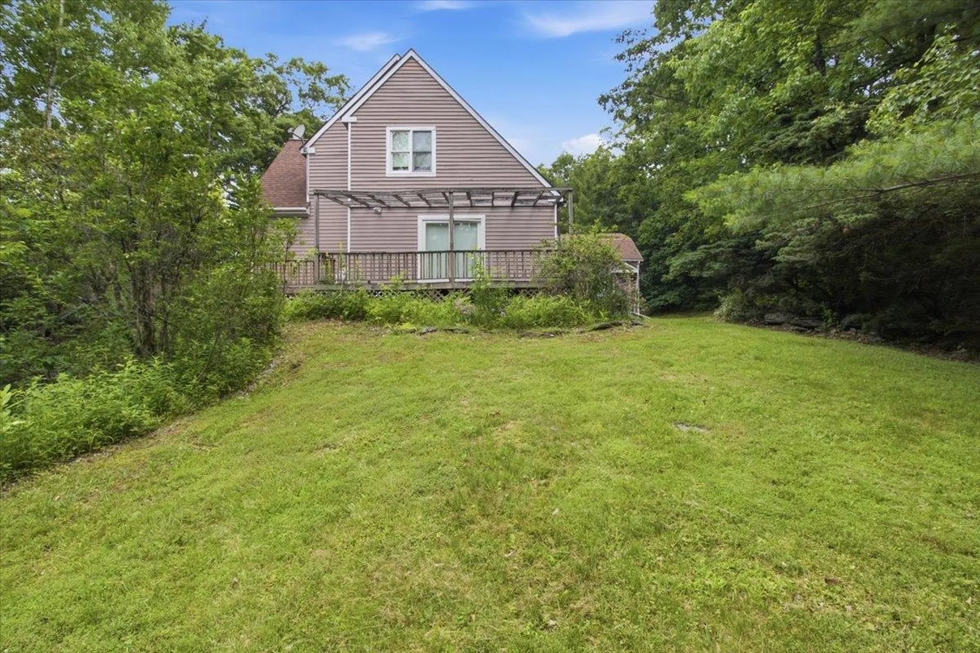 164 Skyboro W Road Pownal VT 05261