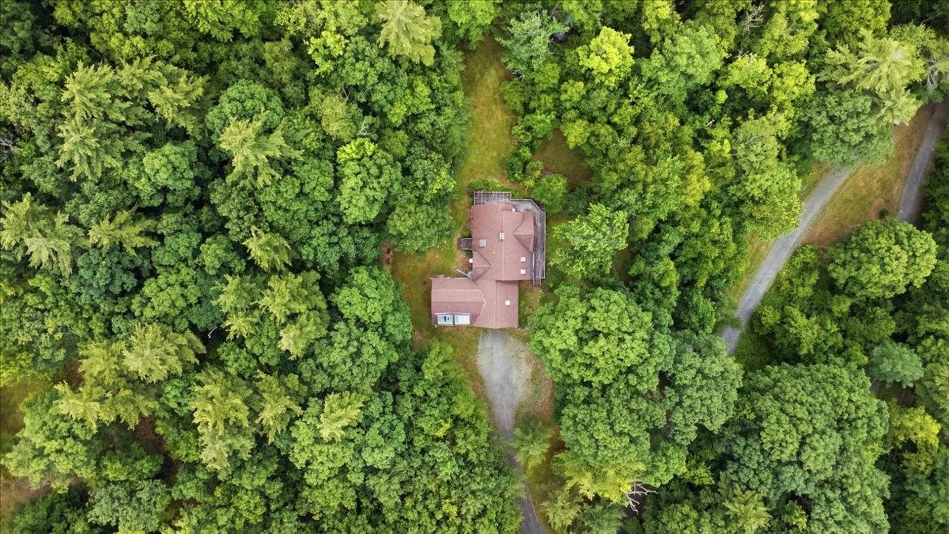 164 Skyboro W Road Pownal VT 05261