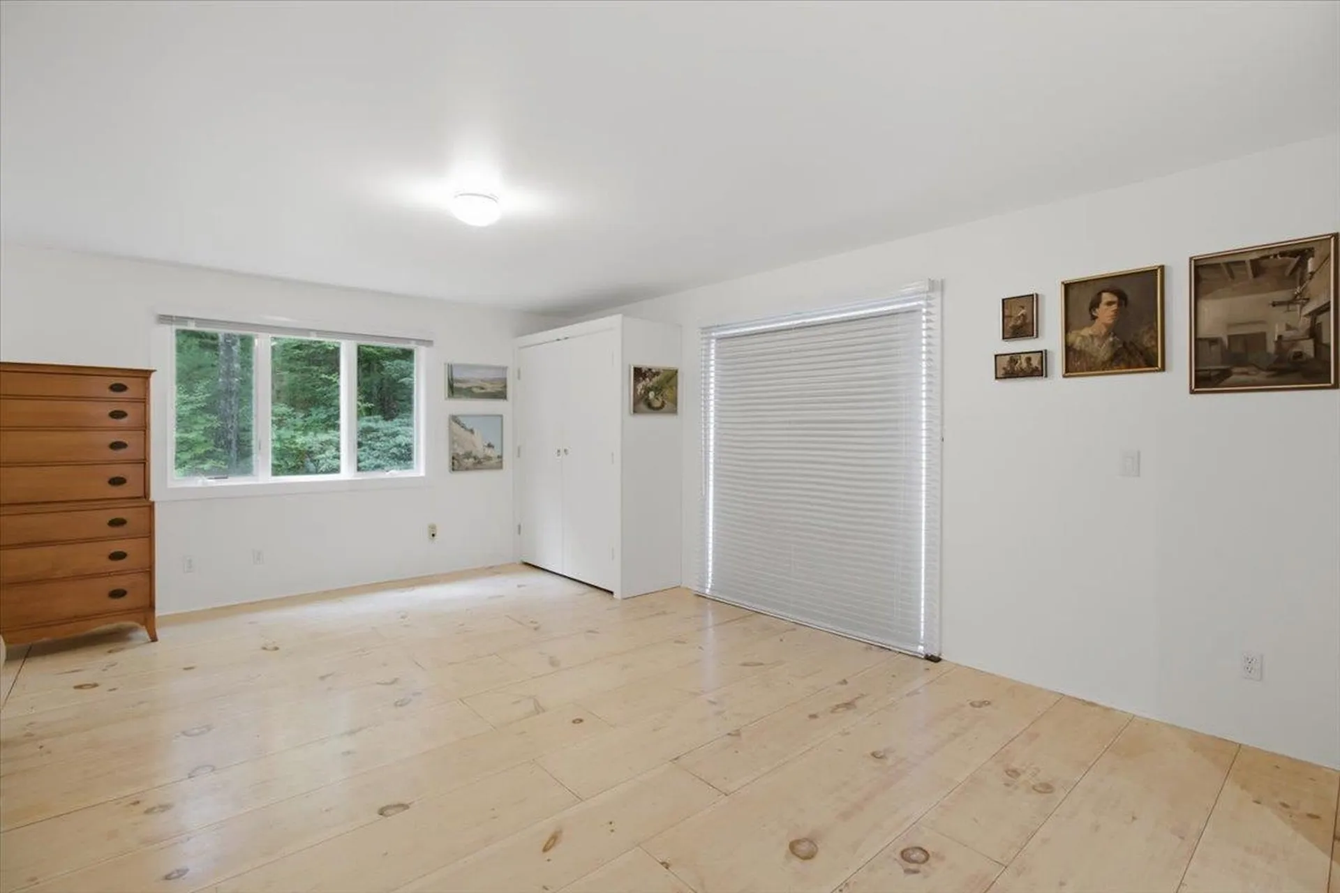 164 Skyboro W Road Pownal VT 05261