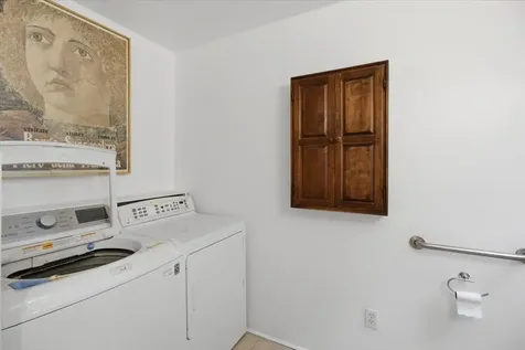 164 Skyboro W Road Pownal VT 05261