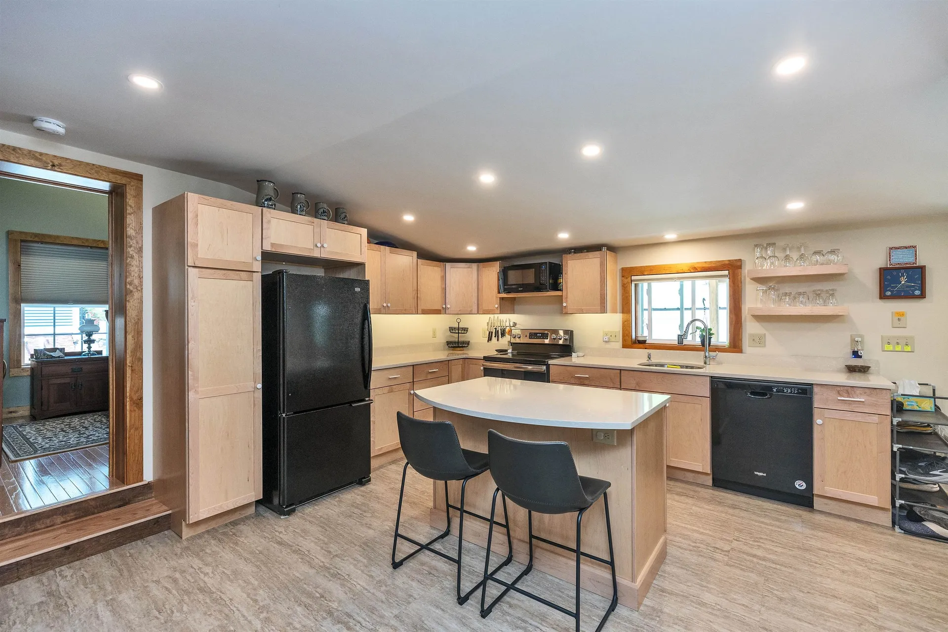 73 Main Street Peterborough NH 03458