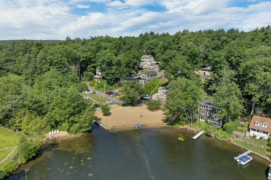 31 Ministerial Road Windham NH 03087-1921