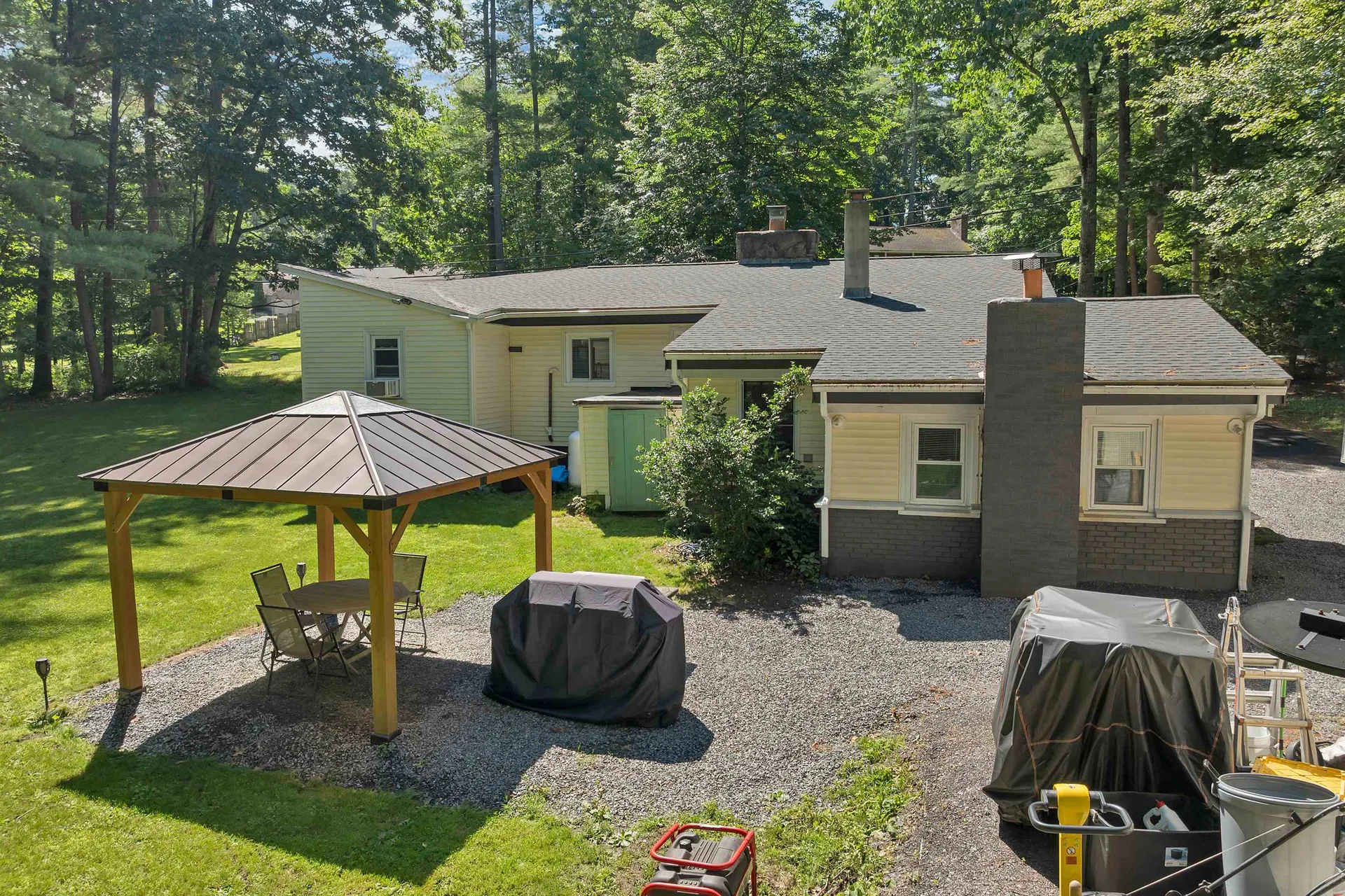 31 Ministerial Road Windham NH 03087-1921