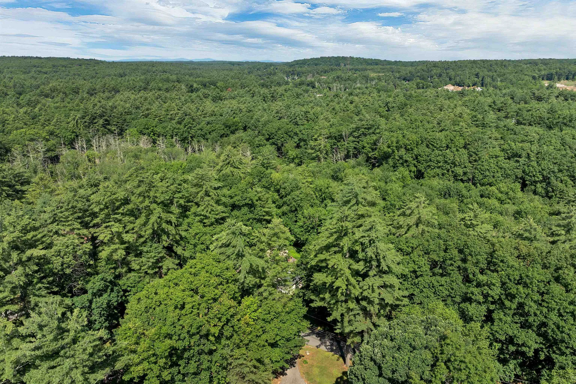 31 Ministerial Road Windham NH 03087-1921