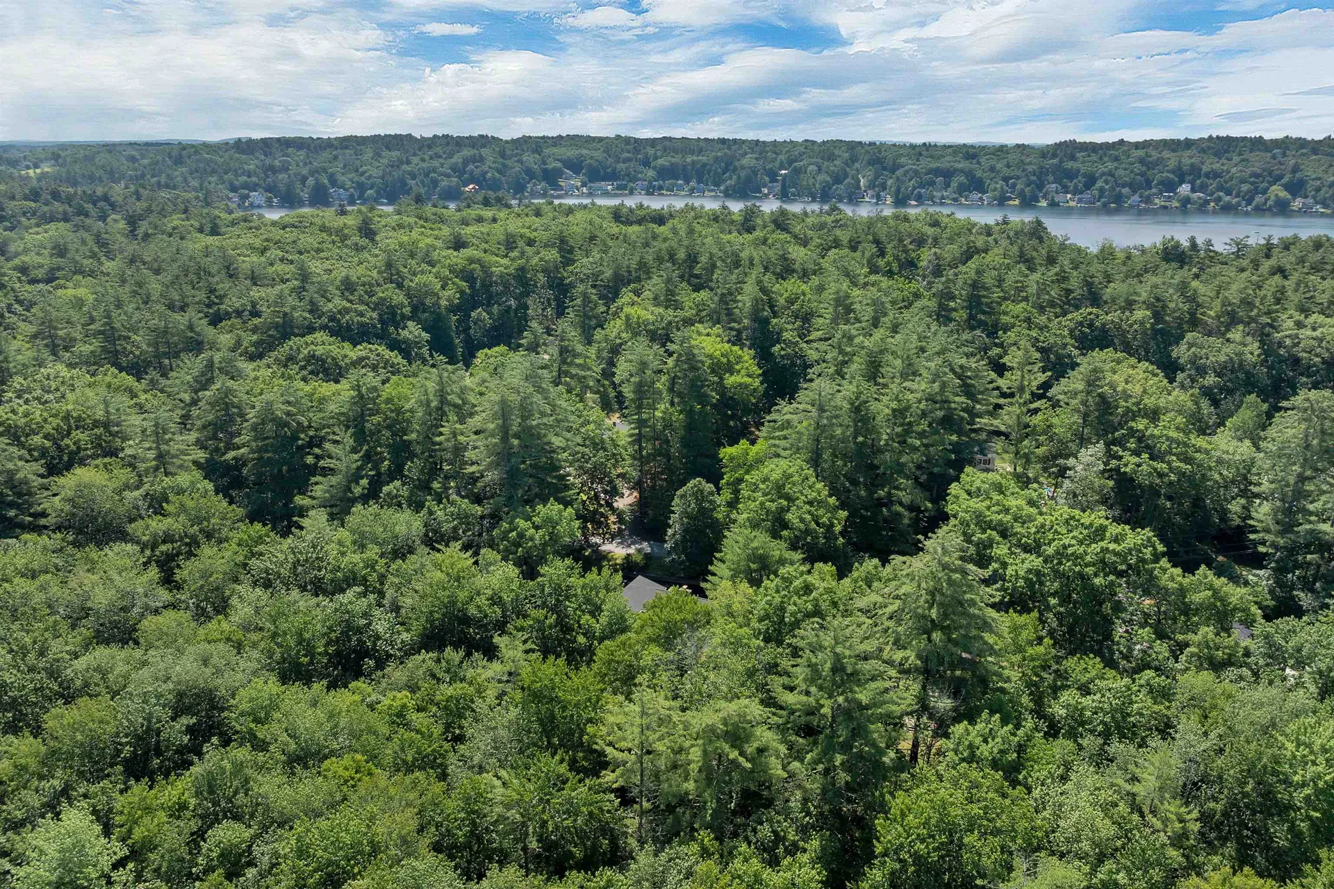 31 Ministerial Road Windham NH 03087-1921
