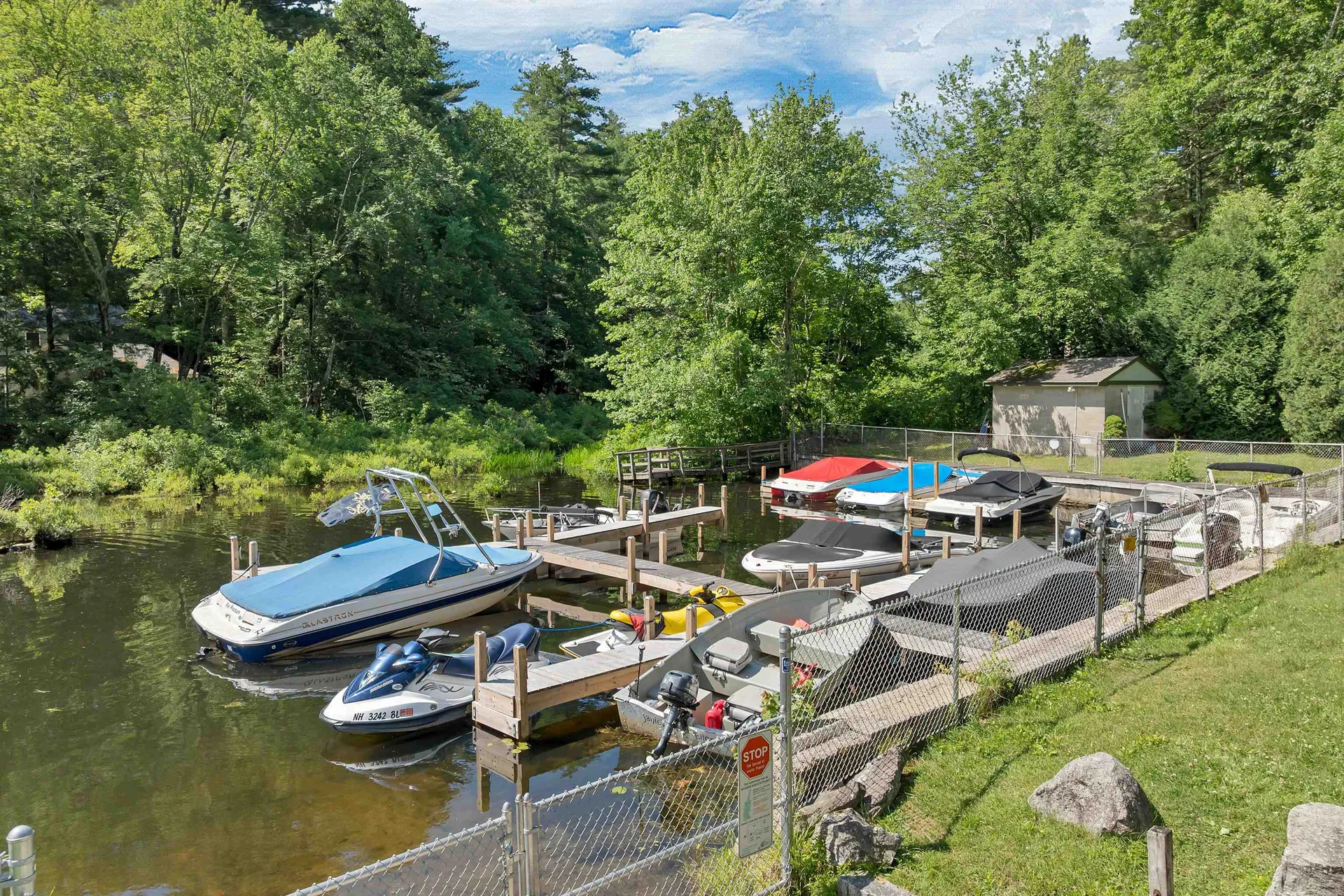 31 Ministerial Road Windham NH 03087-1921