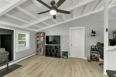 31 Ministerial Road Windham NH 03087-1921