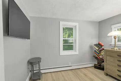 31 Ministerial Road Windham NH 03087-1921