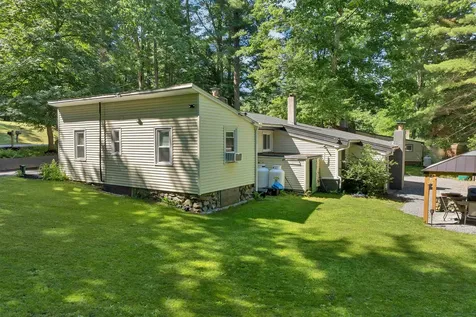 31 Ministerial Road Windham NH 03087-1921