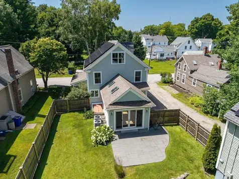 34 River Street Exeter NH 03833
