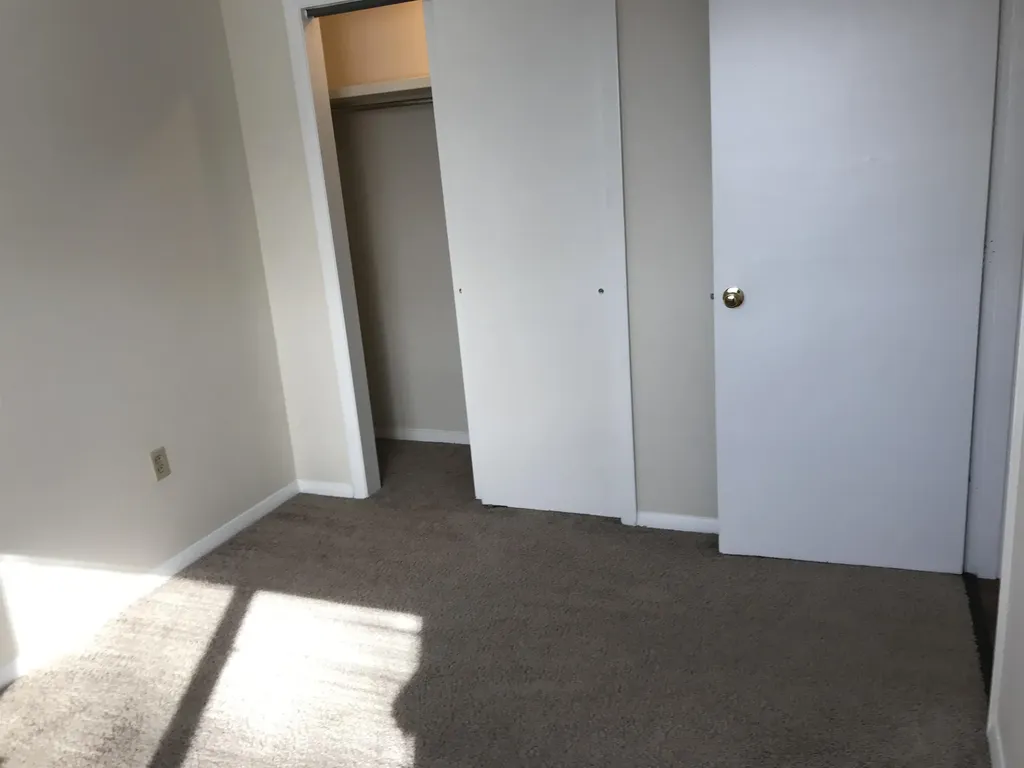 93 West Street Milford NH 03055