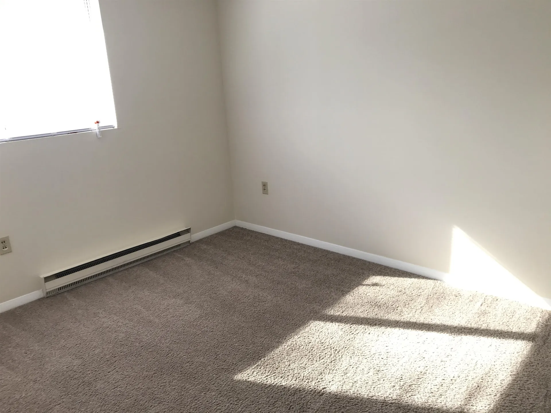 93 West Street Milford NH 03055