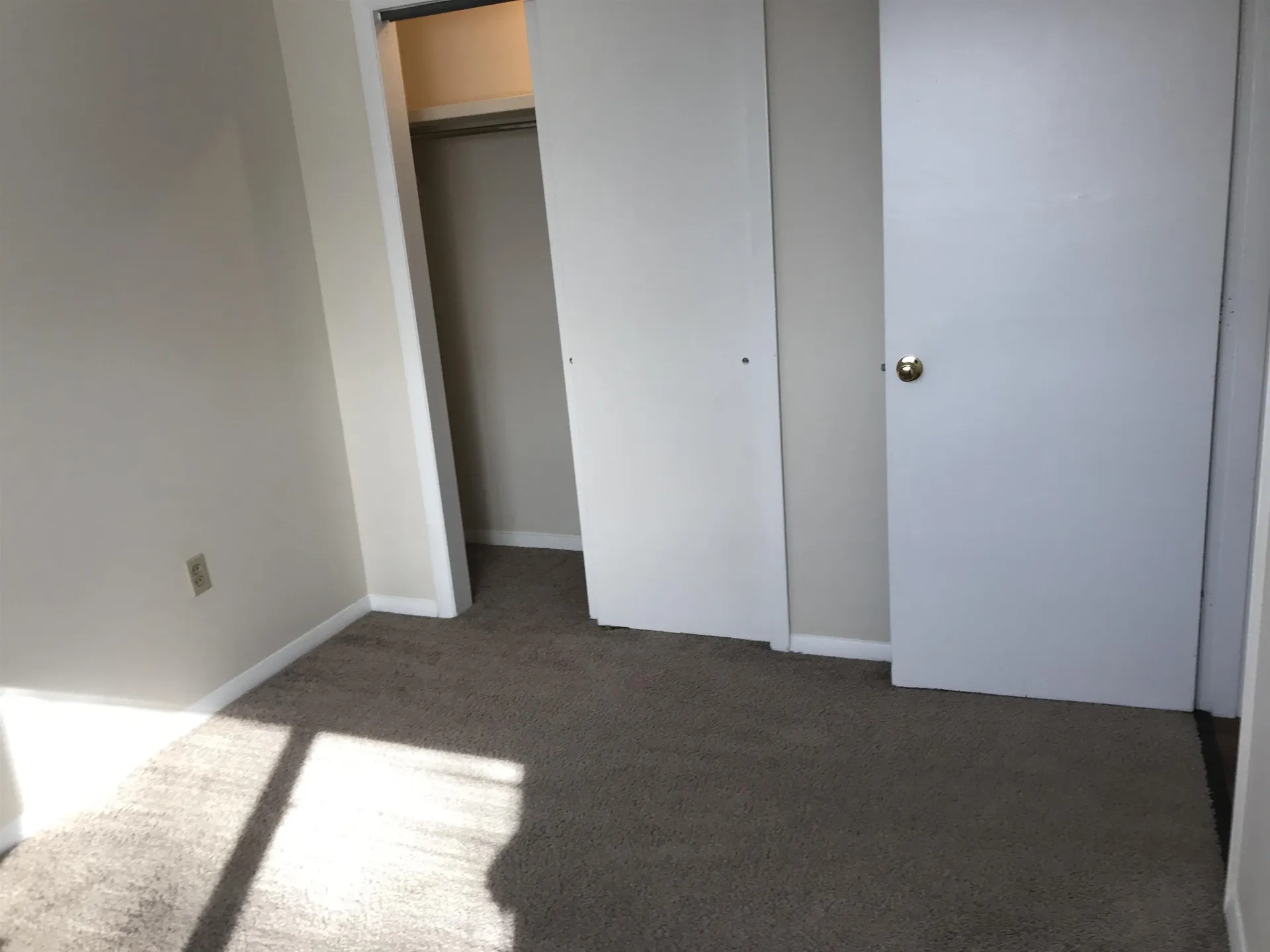 93 West Street Milford NH 03055