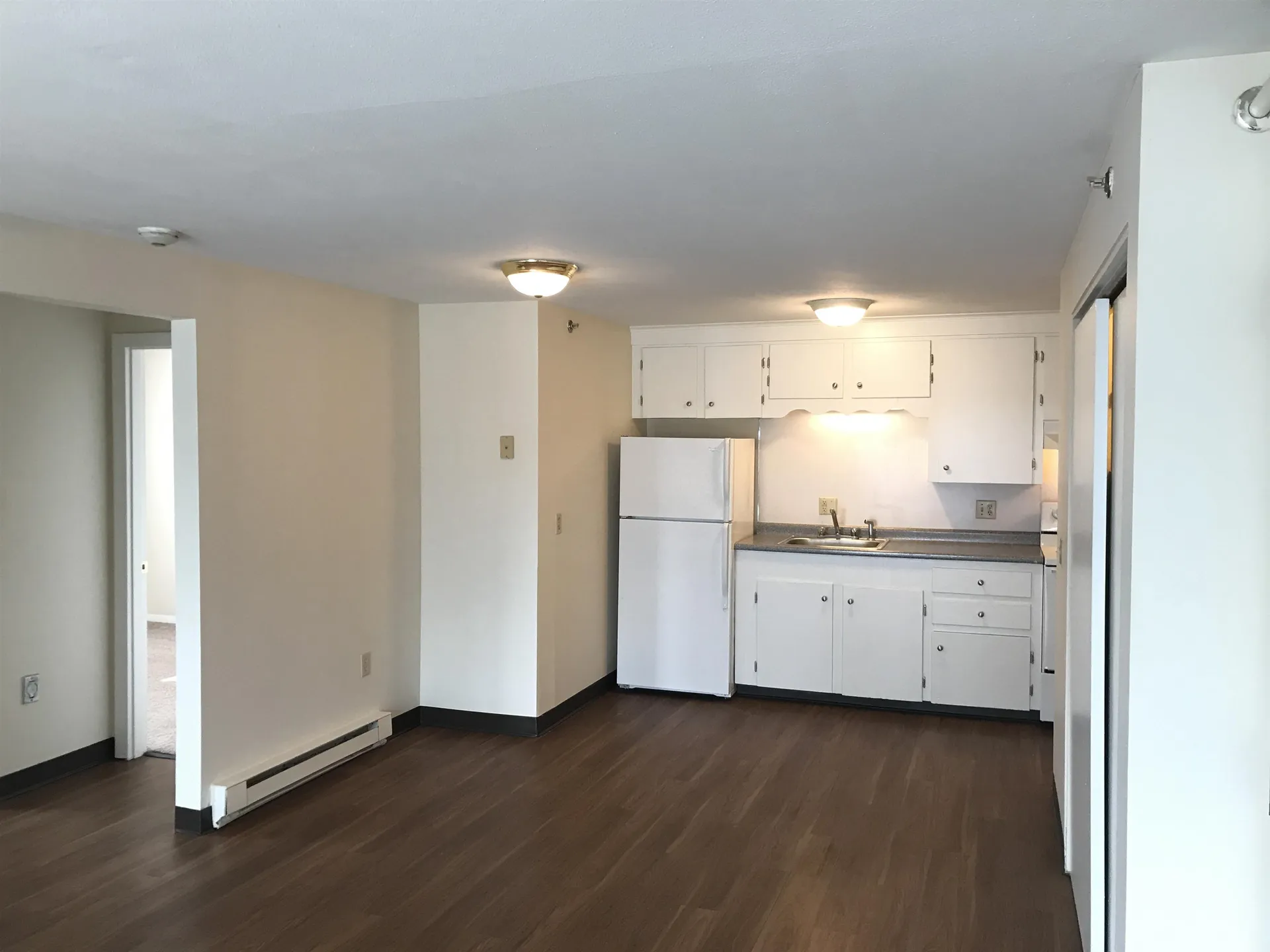 93 West Street Milford NH 03055