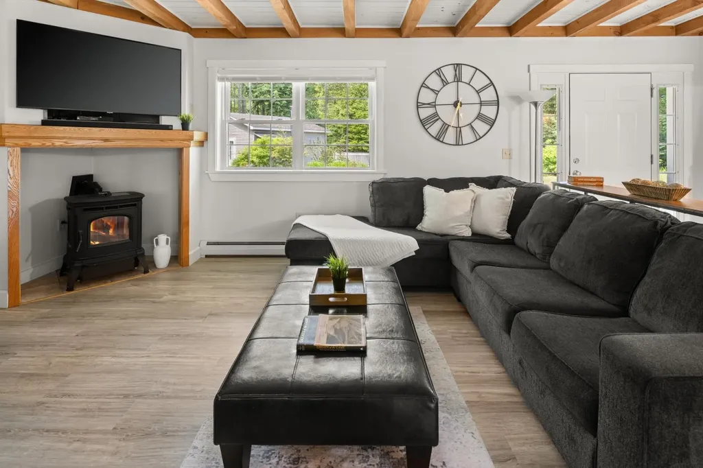 1242 Cady's Falls Road Morristown VT 05661