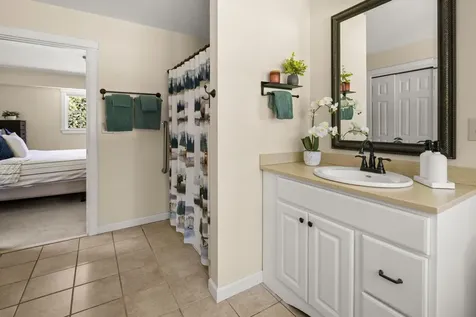 1242 Cady's Falls Road Morristown VT 05661
