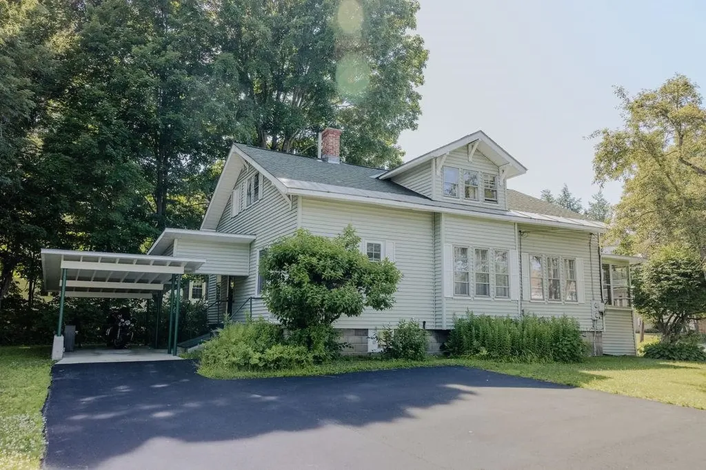 252 Church Street Keene NH 03431