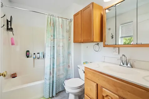 20 Lorraine Street Newport NH 03773