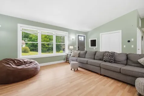 20 Lorraine Street Newport NH 03773
