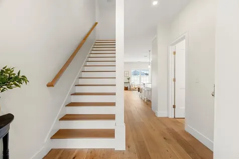 11 Suffolk Drive Concord NH 03303