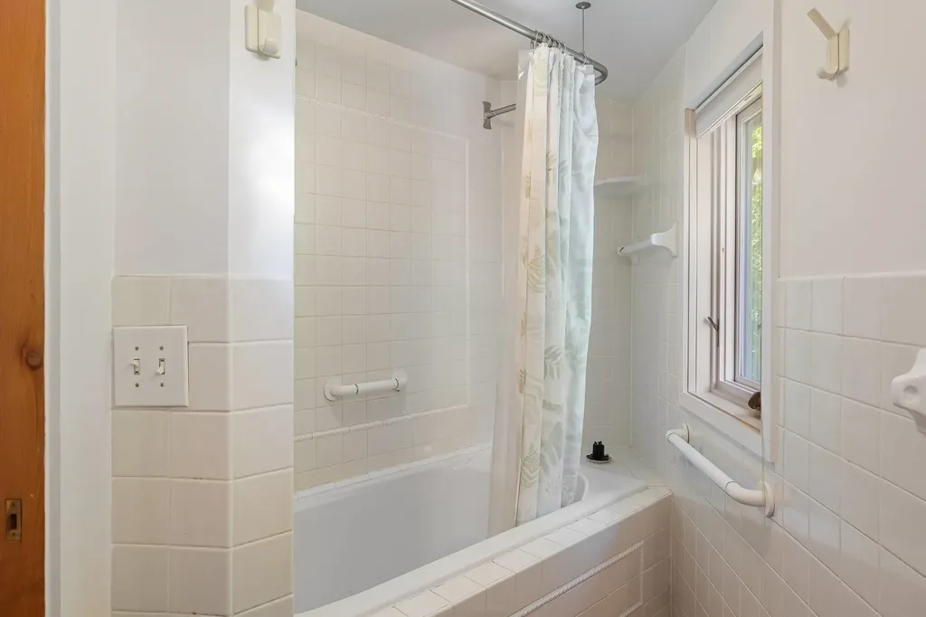 952 Bakersfield Road Fletcher VT 05444