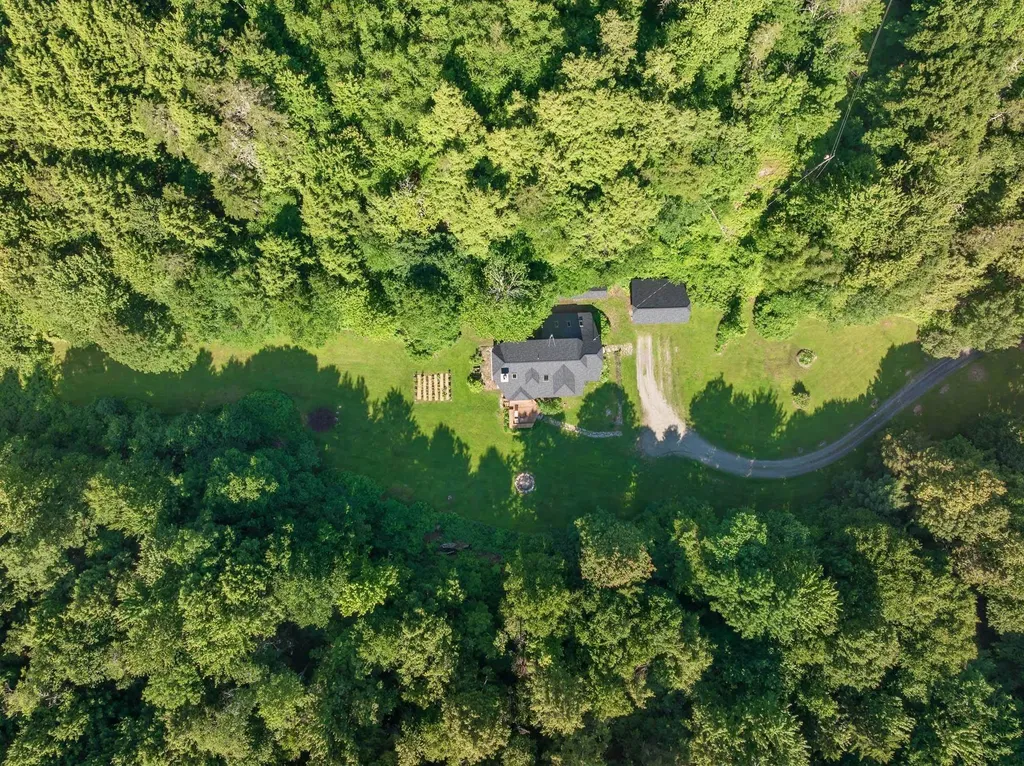 952 Bakersfield Road Fletcher VT 05444