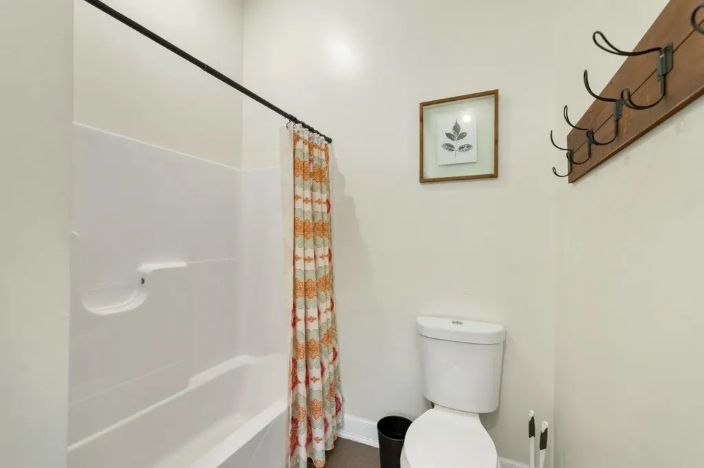 14D 1 Hill Road Tilton NH 03276