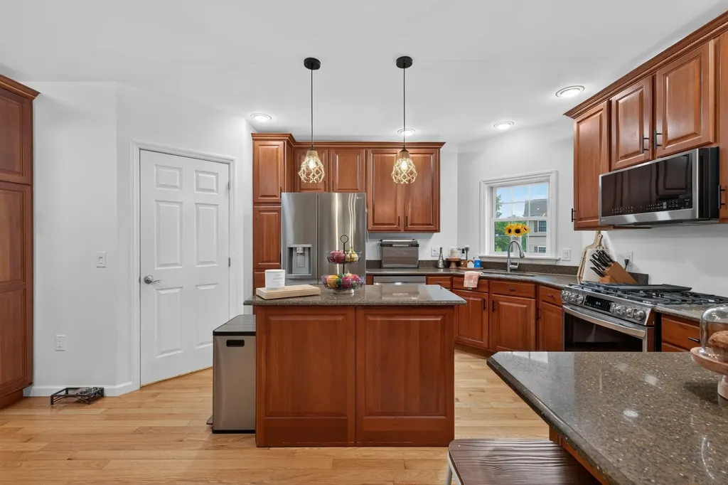 131 Butternut Road Hartford VT 05001