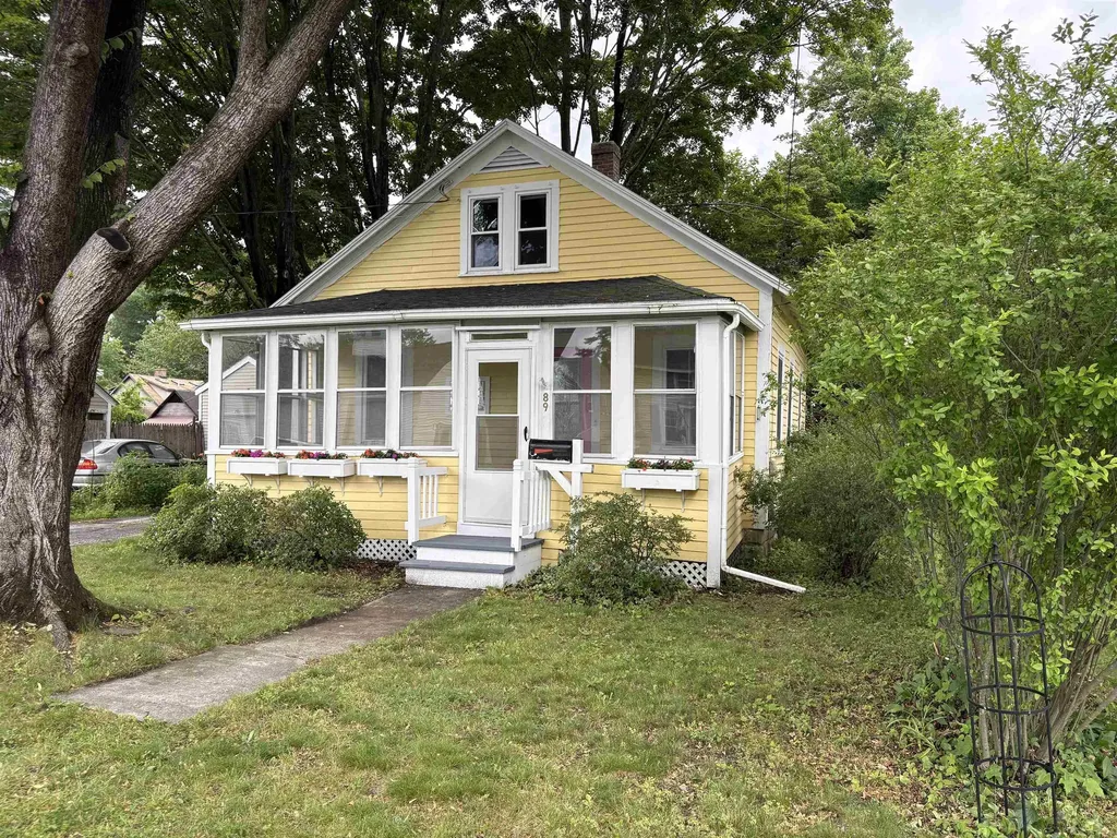 89 Arlington Avenue Keene NH 03431