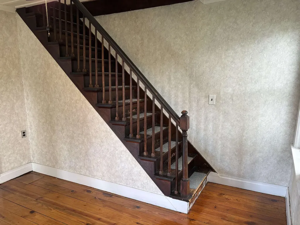 89 Arlington Avenue Keene NH 03431