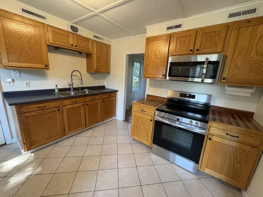 89 Arlington Avenue Keene NH 03431