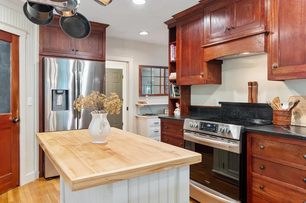 29 Carpenter Hill Road Walpole NH 03608