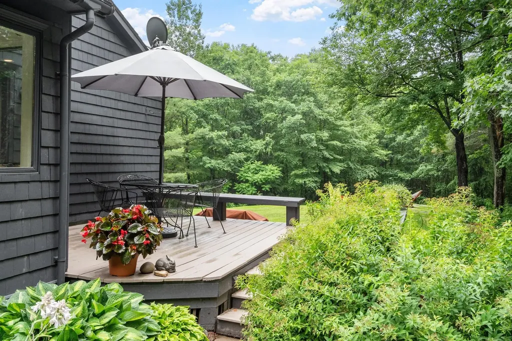 29 Carpenter Hill Road Walpole NH 03608