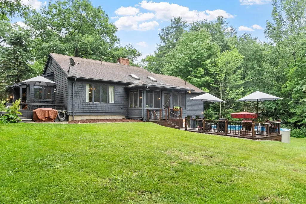 29 Carpenter Hill Road Walpole NH 03608