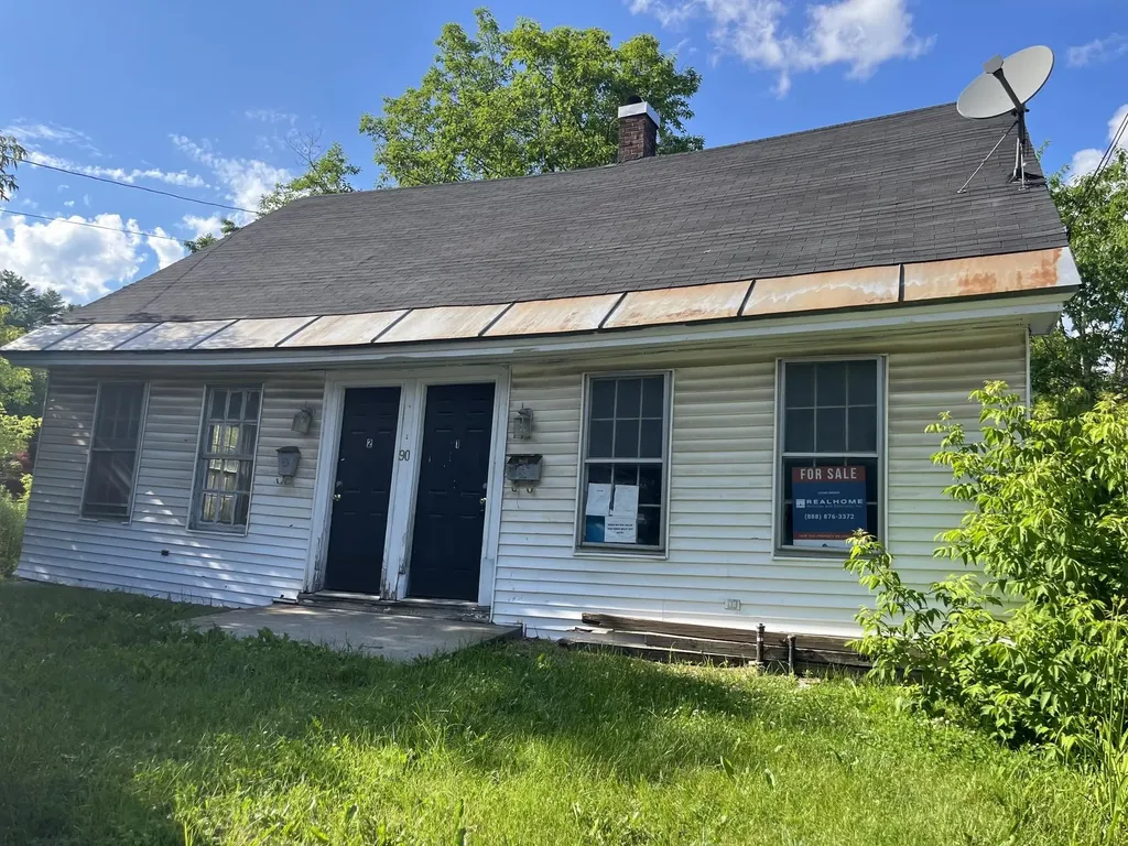 90 Mount Vernon Street St. Johnsbury VT 05819