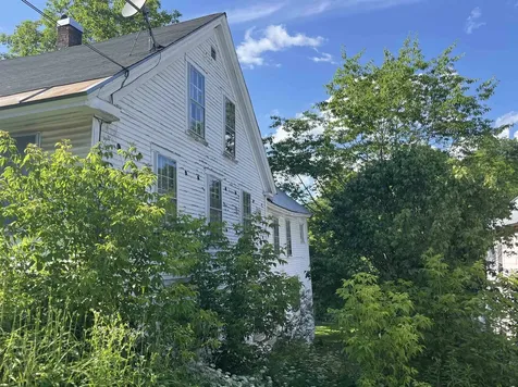 90 Mount Vernon Street St. Johnsbury VT 05819