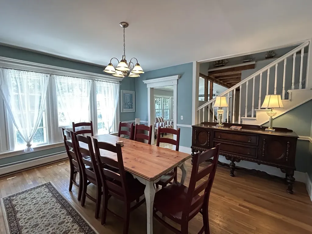 146 N Main Street Wolfeboro NH 03894