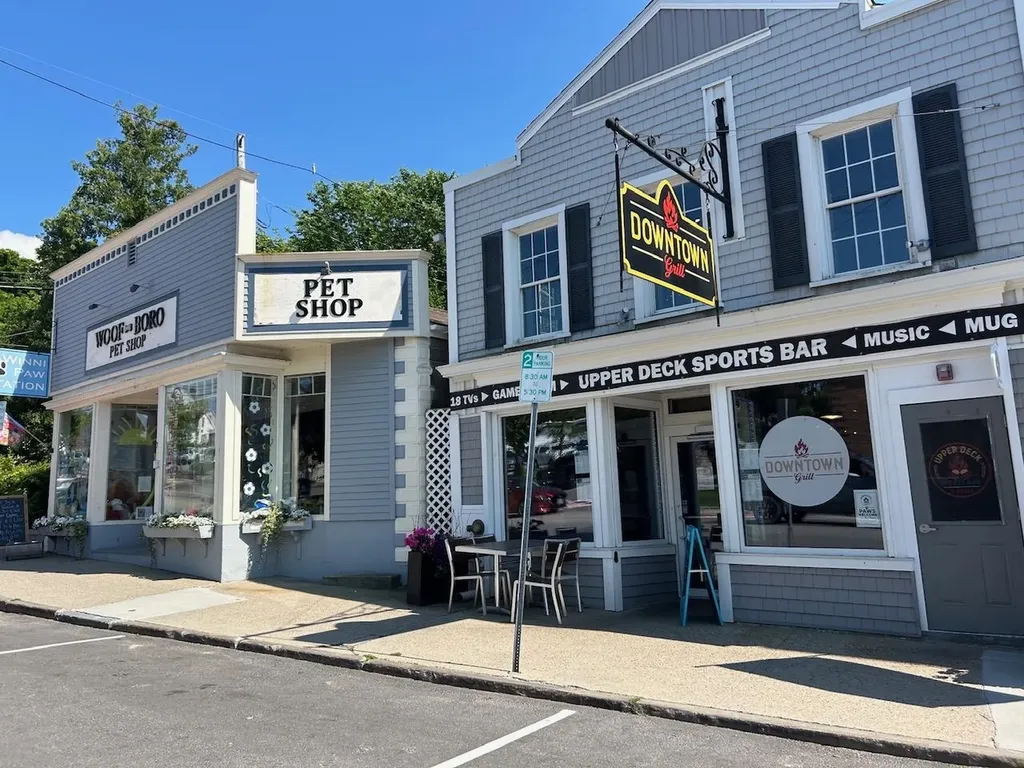 146 N Main Street Wolfeboro NH 03894