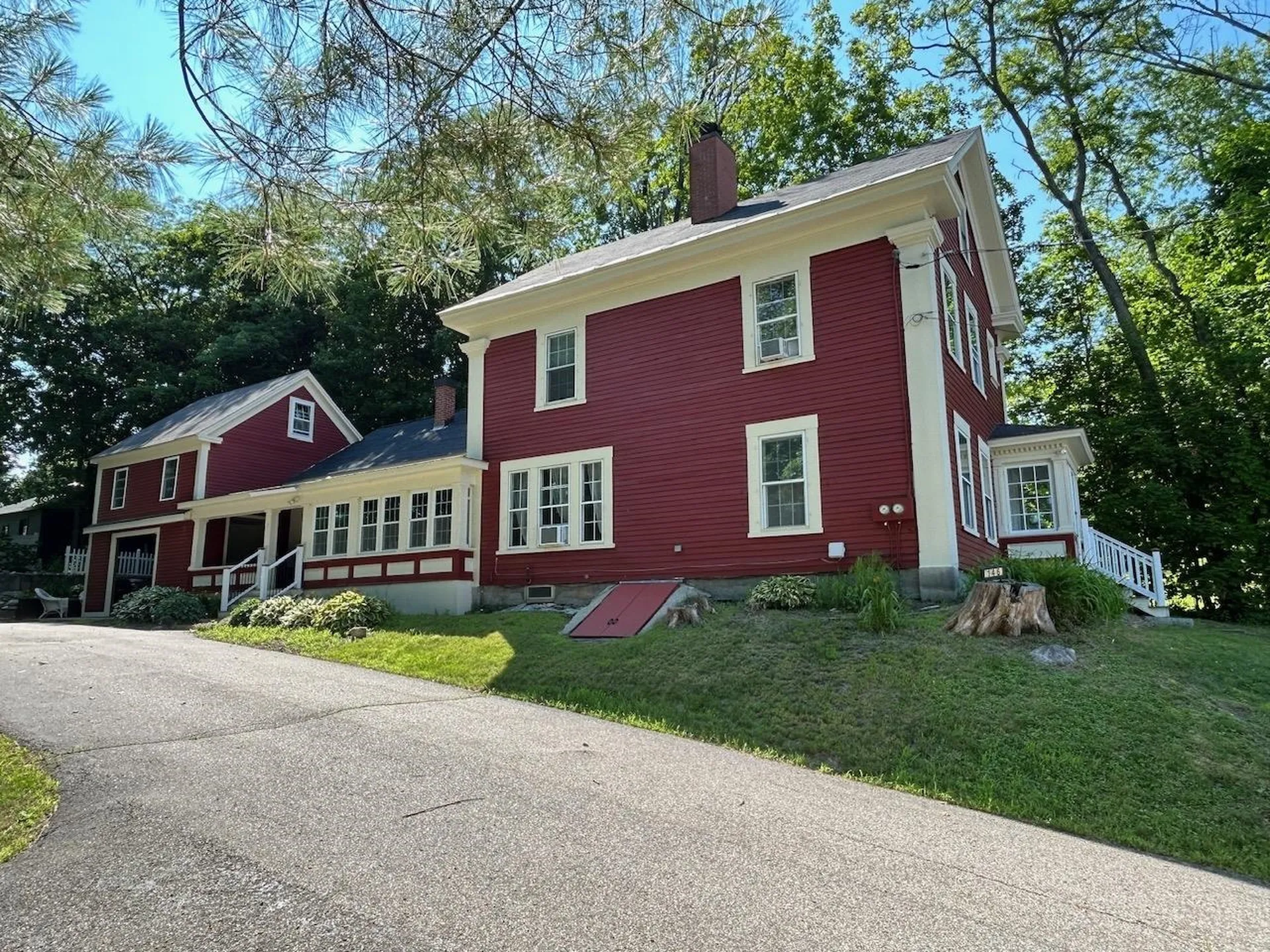 146 N Main Street Wolfeboro NH 03894
