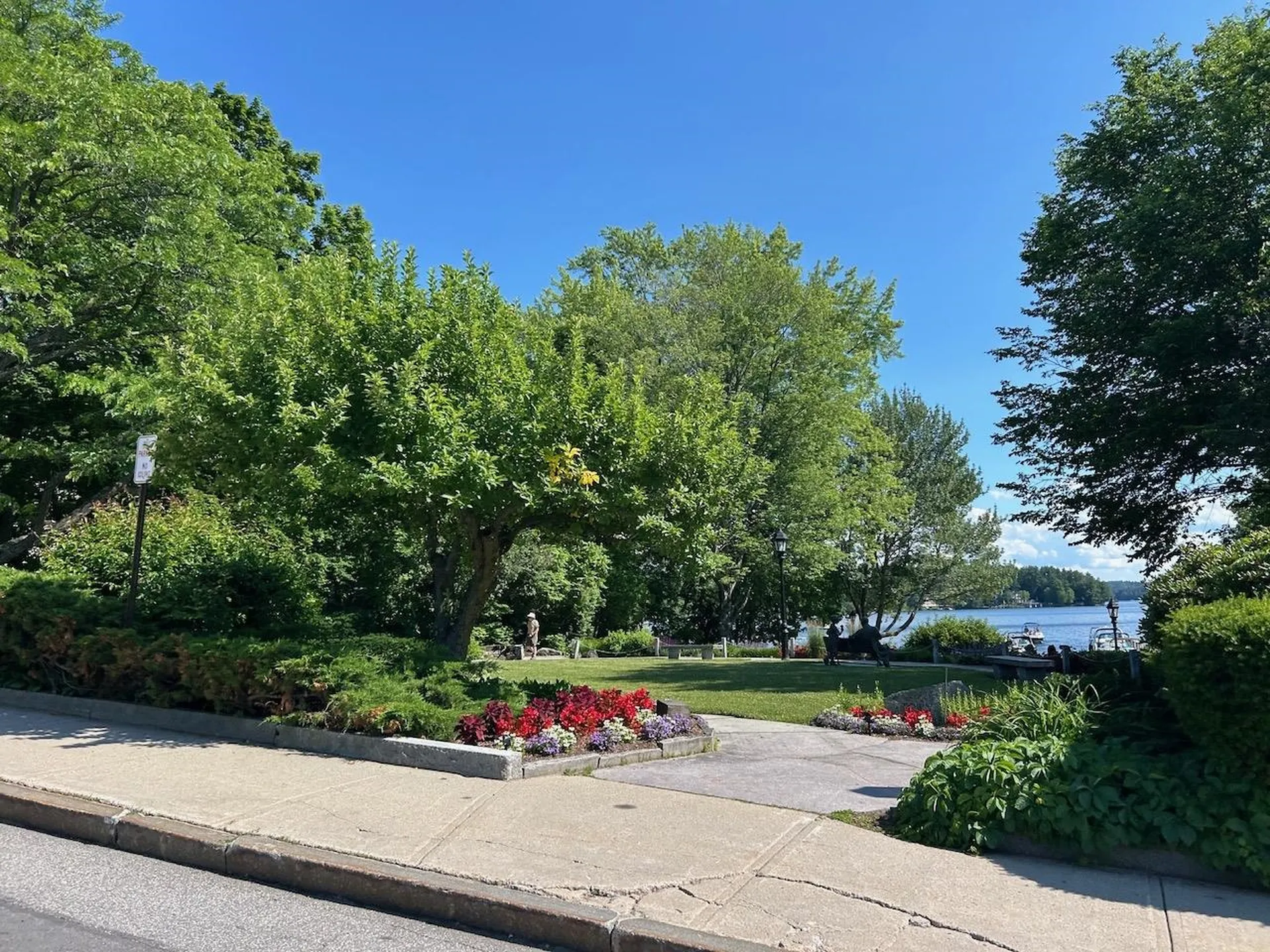 146 N Main Street Wolfeboro NH 03894