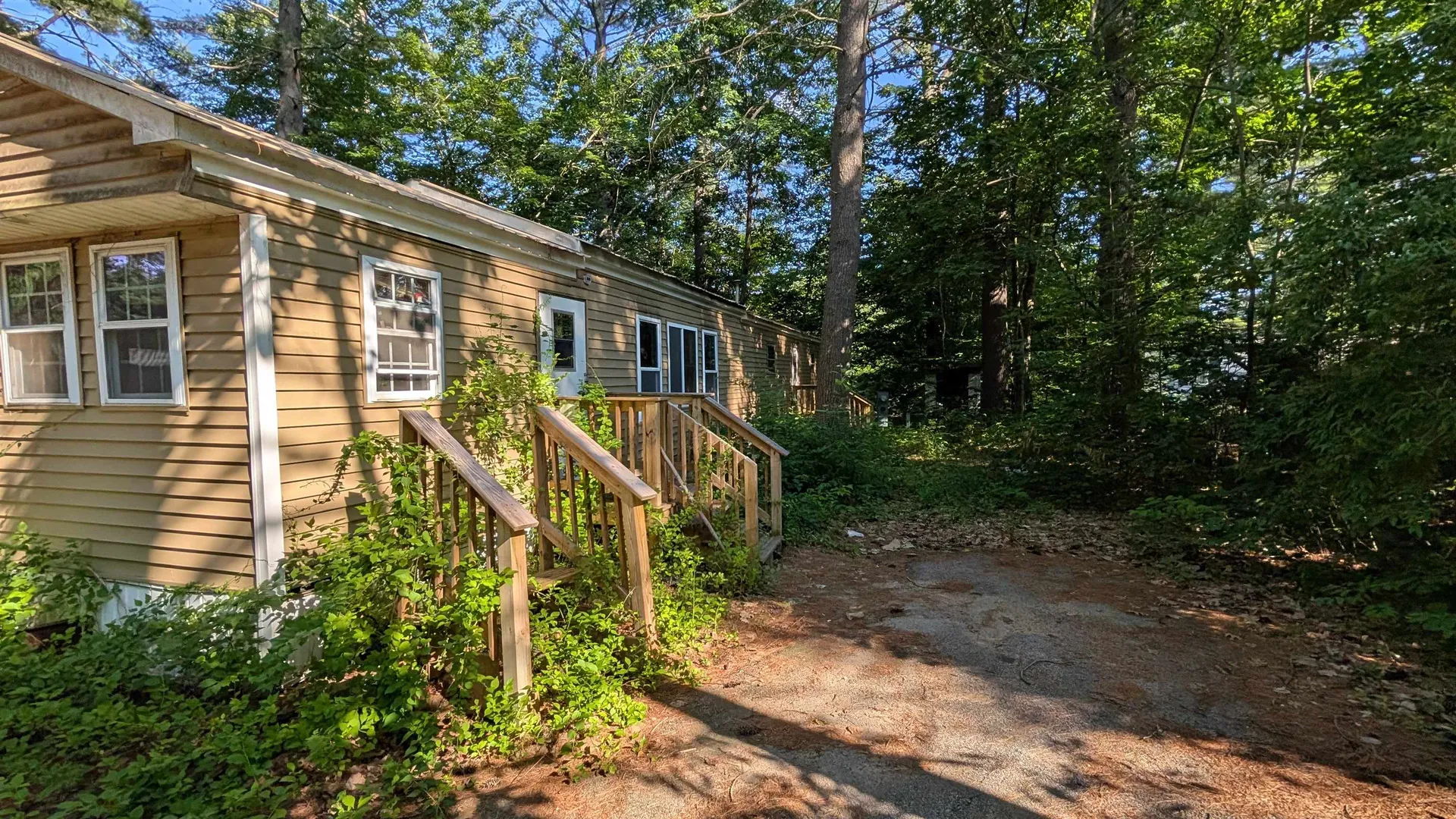8 Hubbard Road Deering NH 03244